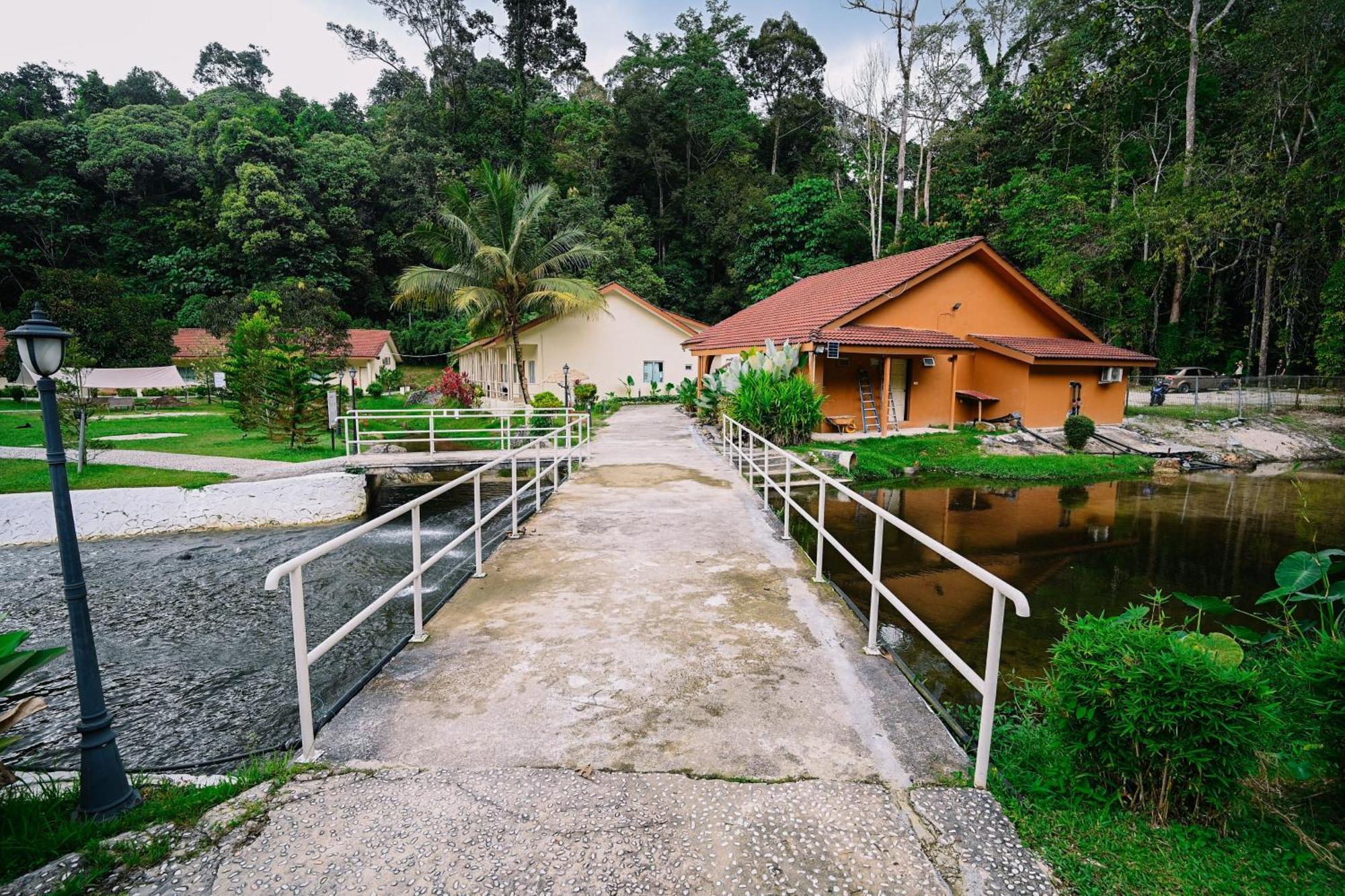 Lilla Rainforest Retreat - Hulu Langat Exterior photo